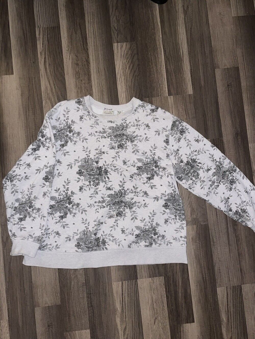 Vintage Floral Crewneck Sweatshirt Grey Large Granny Core Jumper 80s Style